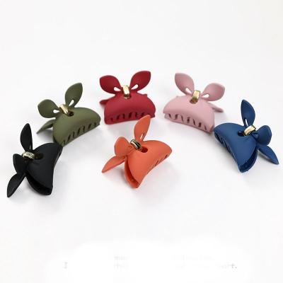 China 1 Pcs Rabbit Ear Hair Clip Fashion Candy Acrylic Acrylic Color Rub Hair Claw Hair Sling Grips Barrette for sale