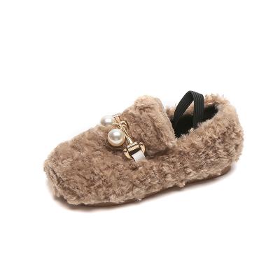 China Breathable Winter Plus Velvet Girls Bead Beanie Shoes Warm Cotton Shoes Soft Sole for sale