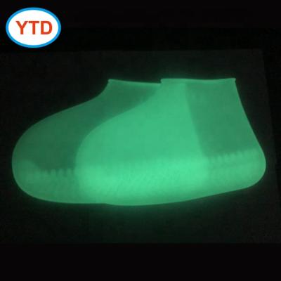 China Anti-slip Silicone Waterproof Unixex Disposable Shoe Covers Reusable Rain Shoe Clear for sale