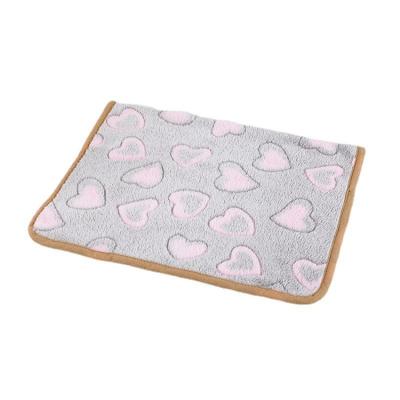 China Breathable China Factory Customized Ultra Soft Bear Paw Print Puppy Pads 3D Heart Star Blanket For Pets for sale