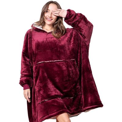 China Anti Dust Mite Machine Washable Flannel Sherpa Double Faced Cuff Elastic Oversized Hoodie Wearable Blanket Frazadas for sale