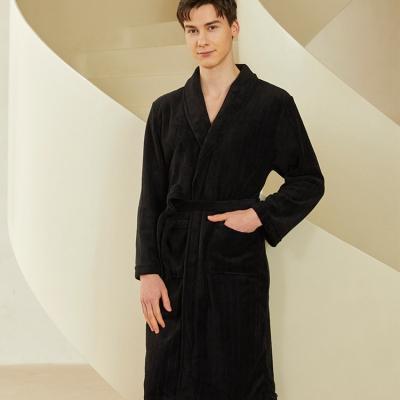 China Hotel Bathrobe New Winter Style QUICK DRY Warm Coral Fleece Luxury Long Sleeves Men's Plush Sleepwear for sale