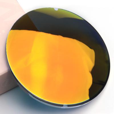 China Gold HMC Sunglass 1.591 Mirror Coating Photochromic Lens Photochromic Lens for sale