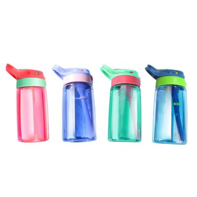 China Sustainable Plastic Bottle 480Ml Kids Tumbler Cups Baby Water Bottle With Flip-Up Lid And Straw For Outdoor Sports Flask Travel Mugs for sale