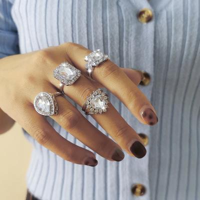 China Wide knucklefashion ring lady set ring jewelry hot sale classic party love ring TRENDARY fashion border for sale