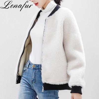 China 2019 Warm Women's Anti-Shrink Winter Lamb Fur Jacket Lamb Sheep Fur Coat for sale