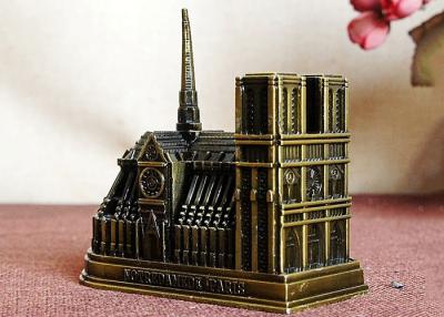 Cina Metal la costruzione del mondo dei regali del mestiere della lega DIY/modello ben noti del Notre Dame de Paris 3D in vendita