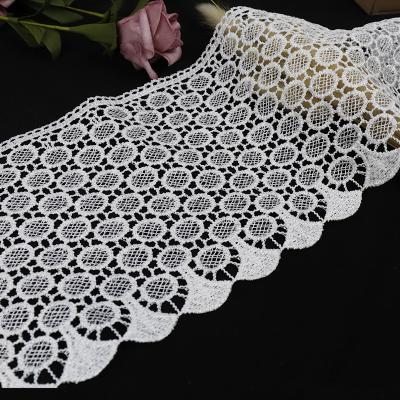 China 100% Water Soluble Polyester Trim Lace Trim Embroidery Lace Trim Clothes Accessories Viable for sale