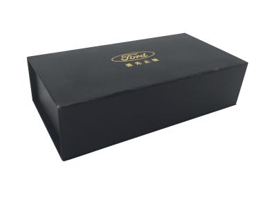 China Luxury Handmade Gold Foil Gift Boxes With Magnetic Closure Chipboard Paper for sale