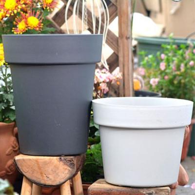 China Durable Traditional Colored Indoor And Outdoor Plastic Flower Pots / Fruit Plant / Fruit Vertical Gardening Planters for sale