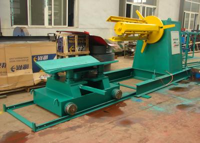 China Hydraulische Uncoiler-Maschine mit Spulen-Auto für 5 Tonnen Kapazitäts-/Uncoiler-Maschinerie zu verkaufen