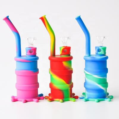 China Hot Sales Eco-friendly Goods Amazone Reusable Cool Smoking Tool Silicone Smoking Pipe for sale