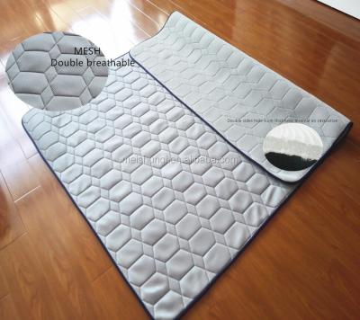 China 3D Breathable Sandwich Cooling Mesh Cloth Quick-Drying Folding Mattress for sale