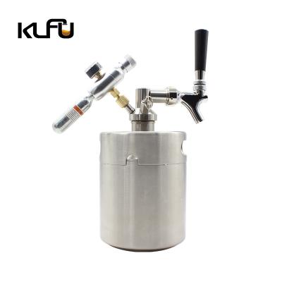 China Small Gauge Capacity 2L / 4L / 5L Stainless Steel Beer Keg for sale