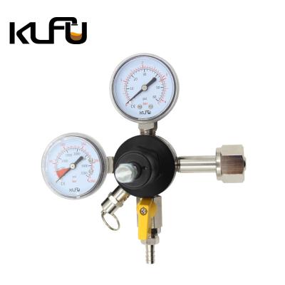 China Inlet Size G3/4 Dual Gauge Draft Beer 2000PSI Kegerator Pressure Regulator for sale