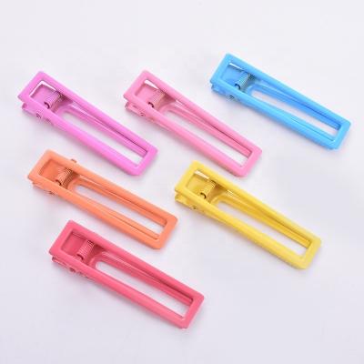 China Central Institute of Statistics 2022 South Koreas new exquisite candy color girl's simple geometric hairpin for sale