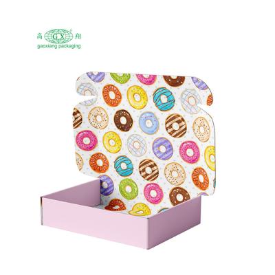 China Recycled Materials Cheap Wholesale Custom Ad Box Bakery Donut Packaging for sale