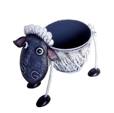 China Sheep Planter Lawn Ornaments Metal Sheep Garden Decorative Rustic Animal Planter for sale