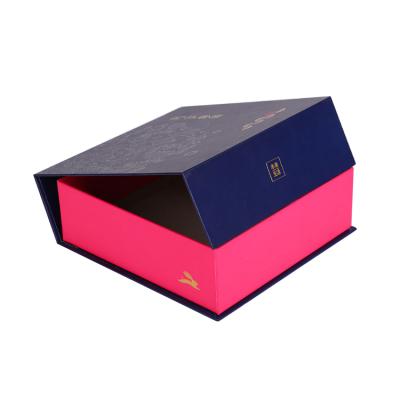 China Wholesale Recyclable Custom Logo Black Magnetic Cardboard Paper Premium Wig Hair Extension Luxury Packaging Box Gift for sale