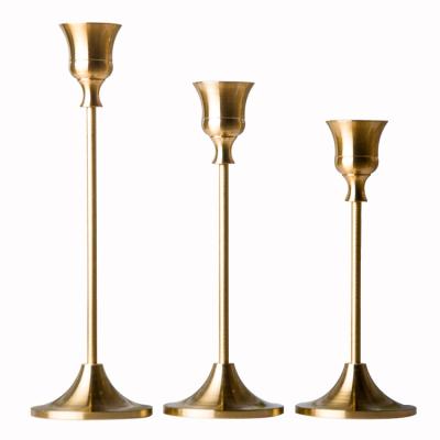 China Candle Accesorries Metal Candlestick Family Decoration 3 Pieces Set Suitable For Wedding Dinner for sale