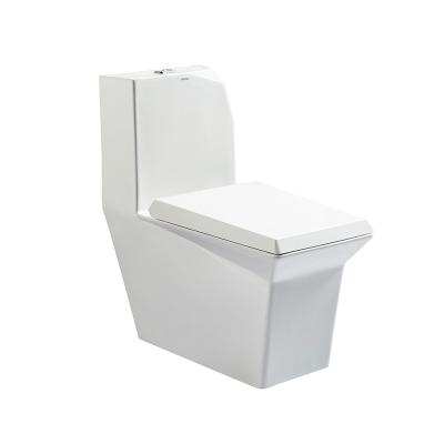 China Double-Flow Diamond Design Middle East Favorite WC Toilet / One Piece Smart Toilet Sanitary Ware for sale