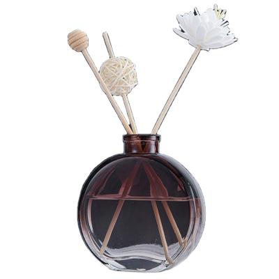 China 150ml Luxury Eco-friendly Aroma Glass Oil Bottle With Tubular Air Freshener Scent Sticks Diffuser Glass Reed Diffuser Bottle for sale