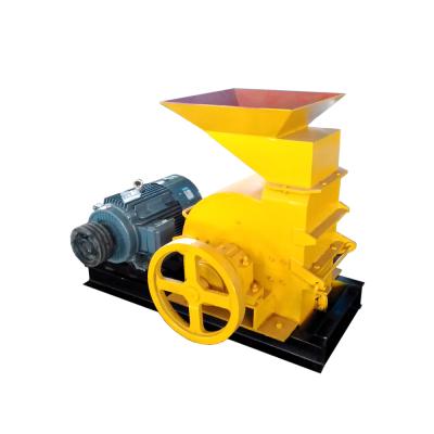 China Mineral Ore Grinding Hammer Mill For Mining Crushing For Sale for sale