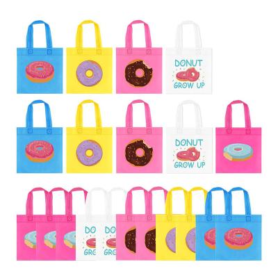 China Eco Friendly Reusable Wholesale Donut Gift Red Nonwoven Treat Bag Handle Shopping for sale