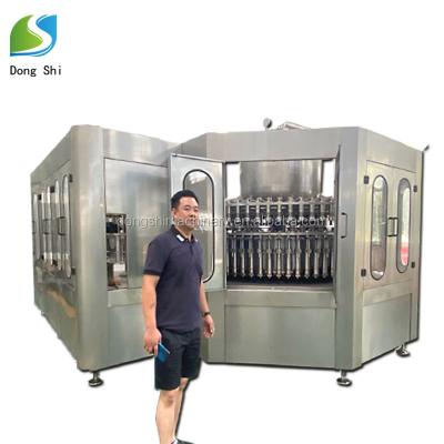 China Food Pure Water Bottling Filling Machine Filling Equipment / Mineral Water Liquid Filling Machine for sale