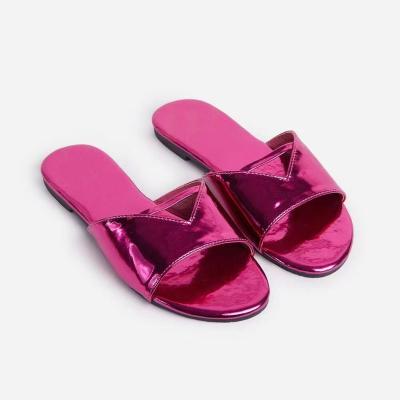 China Popular Fashion Trend Ins Women Summer Shoes Fashion Good Quality Flat Slippers Leather Casual Beach Flat Heel Pure Color Simple Design Slides for sale