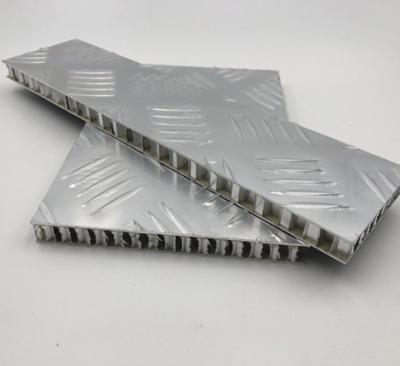 China Anti Slip Industrial Honeycomb Panel For Bus Door Ramp, Railway, Ship Floor Panels for sale