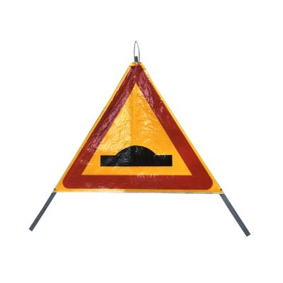 China Flexible Road Safety Roll Up Retractable Tripods Reflective Road Safety Signage For Warning Signs for sale