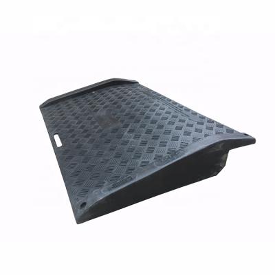 China Road Safety BS Safekerb Standard Plastic Ramp / Portable Plastic Curb Ramp for sale