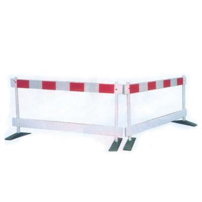 China Best Portable Road Safety Wholesale Traffic Barrier Workgate Barrier Temporary Traffic Barriers for sale