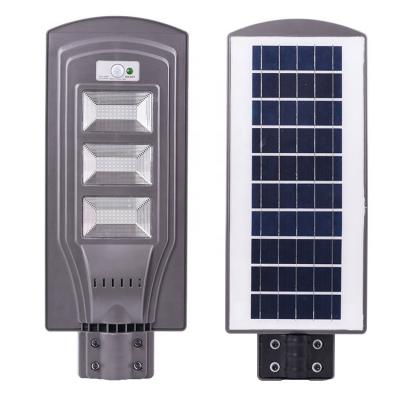 Chine ROUTE SFL23 high brightness luz solar led lights IP65 rating solar waterproof solar street light à vendre