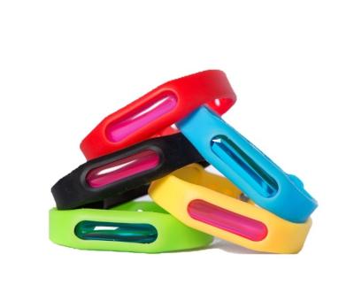 China Disposable Premium Essential Oil Capsule Silicone Mosquito Repellent Wristband for sale