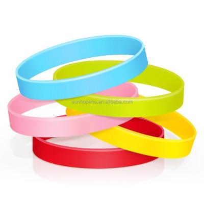 China Viable Silicone Anti-mosquito Bracelet NATURAL MOSQUITO OFF BRACELETS for sale