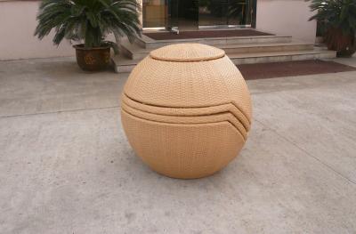 Chine La chaise tissée sur métiers à main d'obélisque de canne de Brown a placé pour le salon/balcon à vendre