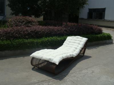 Chine Fainéant extérieur de Sun de rotin de jardin, chaise longue confortable à vendre