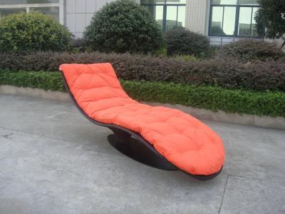 Cina Posto letto per ricoveri giornalieri all'aperto del rattan, chaise longue di vimini di lusso comode in vendita