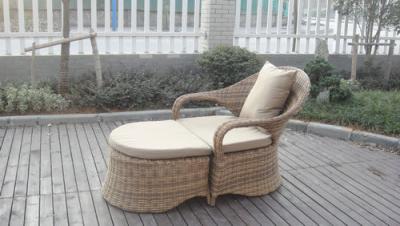 China 2pcs halve ronde rotan en ottomanereeks Te koop