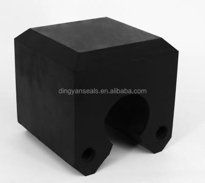 China Widely used for tug boat CCS certified NR EPDM marine square type rubber fender for dock and boat for sale