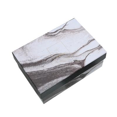 China Recycled Materials Texture Gift Box Holiday Birthday Cosmetics Snack Bag Wedding Partner Hand Gift Envelope Black And White Marble Empty Box for sale