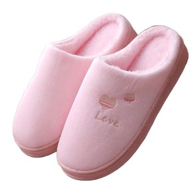 China Fashion Trend Fashion Love Printed Fabric Couples Cotton Winter Women Slippers for sale