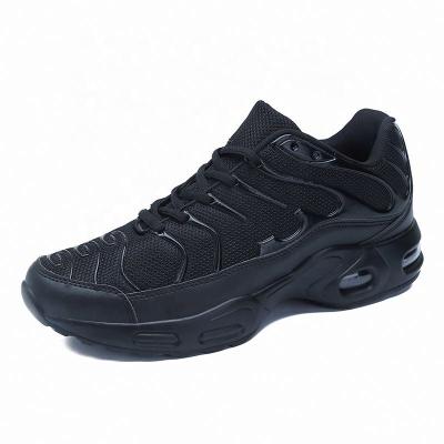 China Fashion trend design new mesh upper large size sports shoes men's running shoes for sale