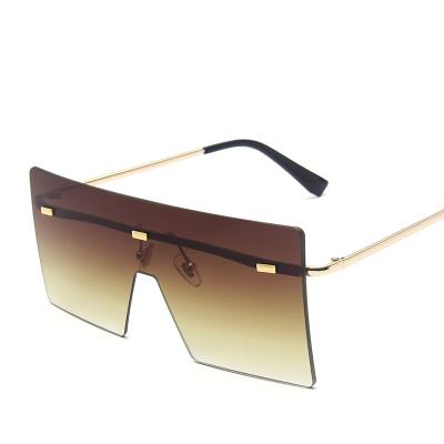 China Big LOGO Newest Fashion Oversized Square Luxury Custom Rimless Women Sunglasses Shades Frame Sunglasses 2021 for sale