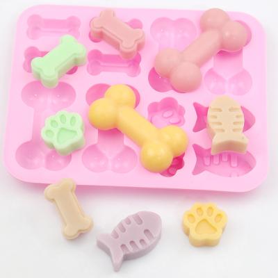 China Disposable Ready To Ship Factory Stock 1047 12 Holes Cat Claw Bone Fish DIY Chocolate Mold Food Grade Silicone Jelly Pudding Mold for sale