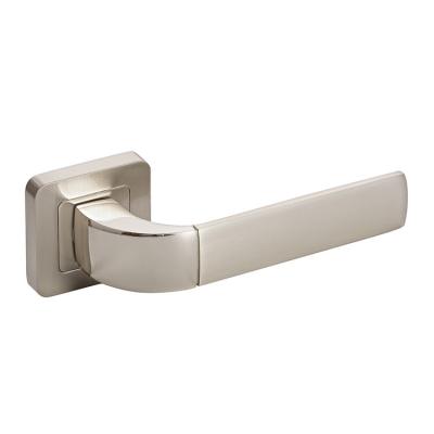 China Modern Fine Quality Pull Brushed Luxury Villa Key Door Handle for sale