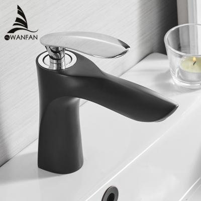 China Modern High Quality Single Handle 220RL Black With Brass Chrome Basin Faucet for sale