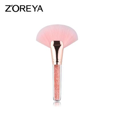 China Shining Single Fan Brush Eternal Crystal Makeup Brush Fan Brush for sale